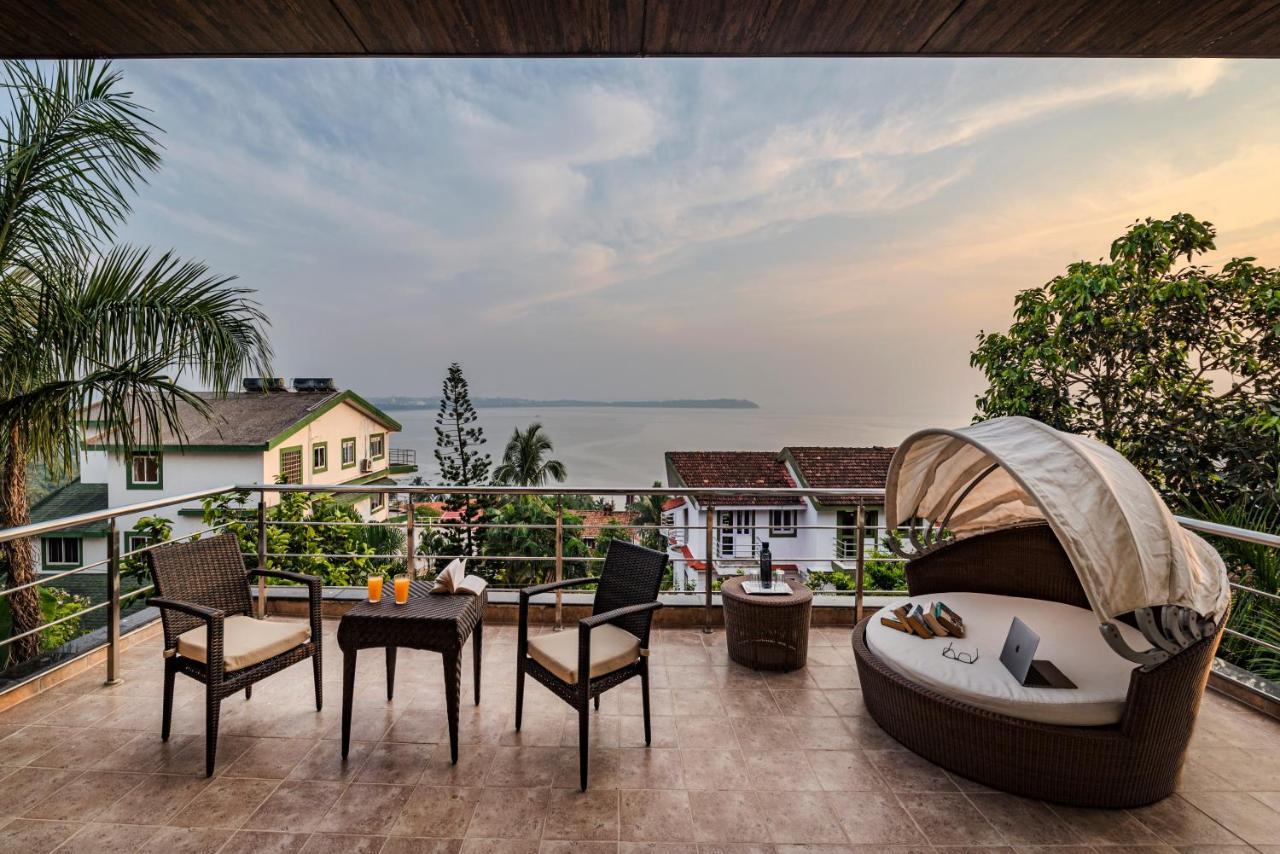 Saffronstays De La Mer, Nerul Goa - Sea-Facing Pool Villa Near Coco Beach Marmagao Exterior photo